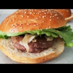 Efsane Lezzet: Ev Yapımı Hamburger