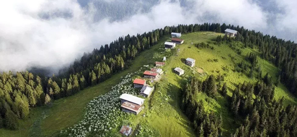 Rotanı Doğaya Çevir: Türkiye’de Ruhunuzu Dinlendirecek 7 Saklı Cennet
